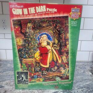 Master Pieces 550 Piece NEW Puzzle "CHRISTMAS PRESENCE" Glow in‎ the Dark #60503